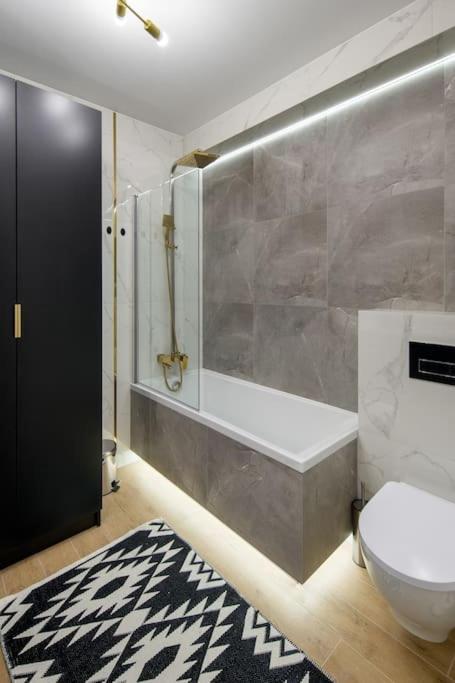 In Gold Apartment Krakow Ngoại thất bức ảnh
